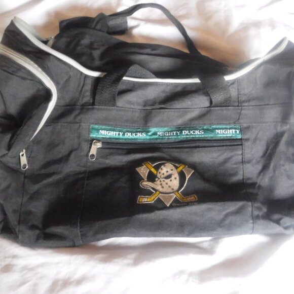 Mighty Ducks Small Black Duffle Bag Small NO Shoulder Strap - Picture 3 of 9